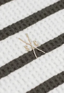 Sale Feer T-shirt T-shirts