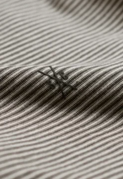 Fulton T-Shirt T-shirts