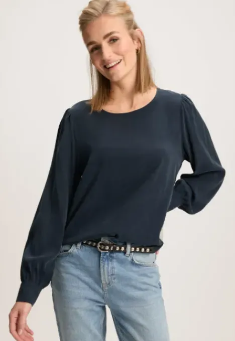 Hot Kiyani Blouse Blouses