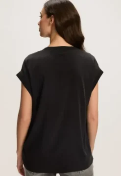 New Klea T-shirt T-shirts & Tops