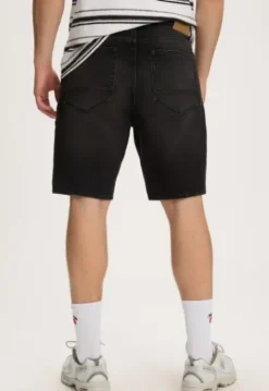 Outlet Madd Short Shorts