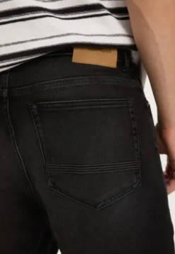 Outlet Madd Short Shorts