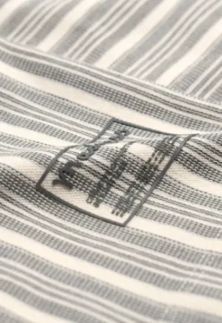 Mazo T-shirt T-shirts