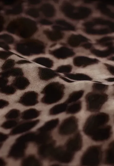 New Meredith Longsleeve T-shirts & Tops