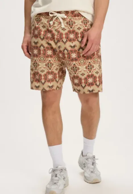 Sale Mill Short Shorts