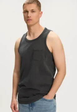 Hot Moker T-Shirt T-shirts