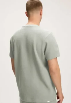 New Moti T-Shirt T-shirts