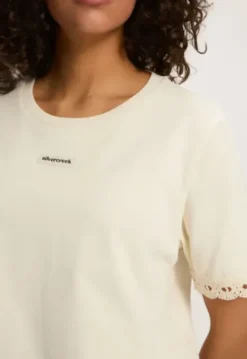 Seva T-shirt T-shirts & Tops