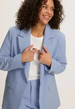 Hot Thamia Colbert Blazers